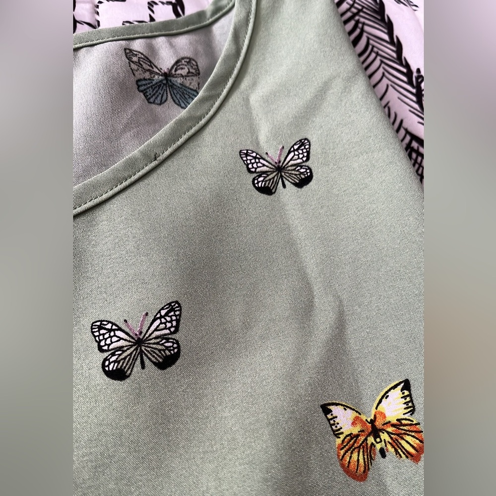Emery Rose Butterflies Top Blouse Size 5XL - Picture 10 of 12